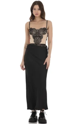 LUCY IN THE SKY Tops^Black Lace Ribbon Top In Tan
