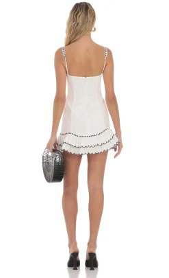 LUCY IN THE SKY Mini Dresses^Black Thread Ruffle Dress In White
