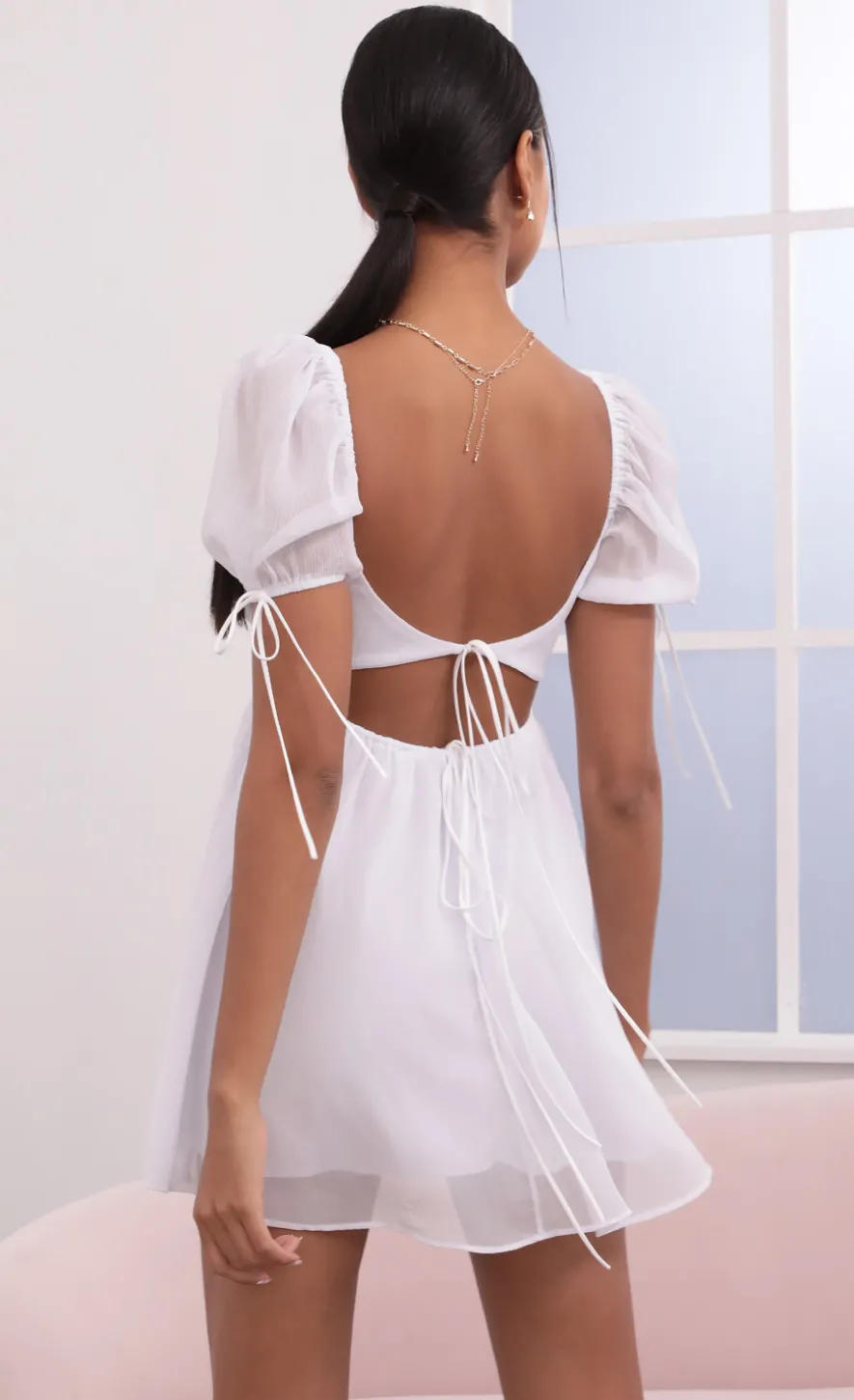 LUCY IN THE SKY Mini Dresses^Crinkle Chiffon Baby Doll Dress In White