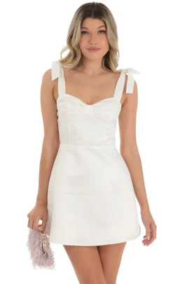 LUCY IN THE SKY Mini Dresses^Dress In White Satin