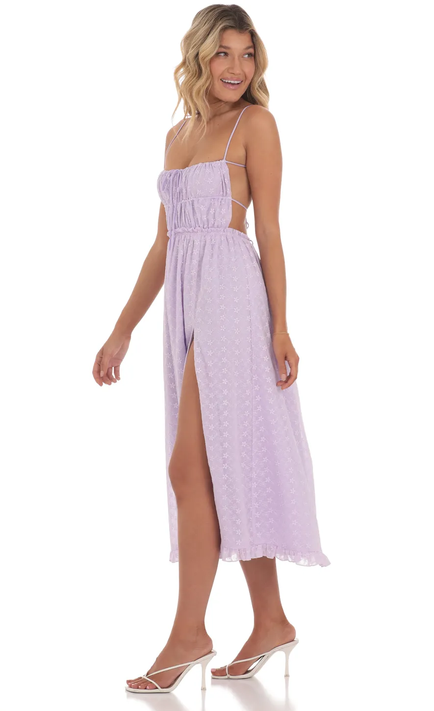 LUCY IN THE SKY Midi Dresses^Floral Embroidered Open Back Midi Dress In Lavender
