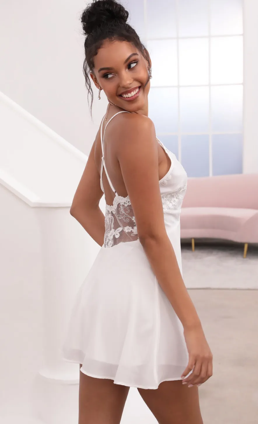 LUCY IN THE SKY Mini Dresses^Floral Lace Dress In White