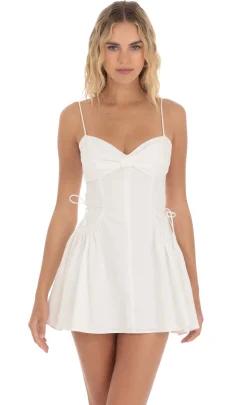 LUCY IN THE SKY Mini Dresses^Front Bow Side Tie Dress In White