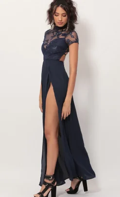 LUCY IN THE SKY Maxi Dresses^Heiress Lace Maxi Dress In Navy