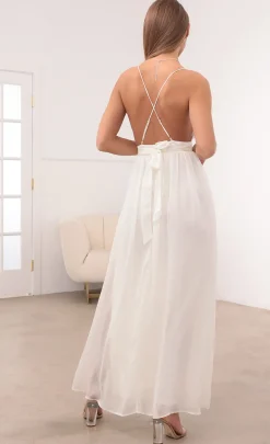 LUCY IN THE SKY Maxi Dresses^Ivory Chiffon Slit Maxi Dress