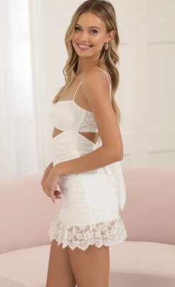 LUCY IN THE SKY Mini Dresses^Lace Bodycon Dress In White