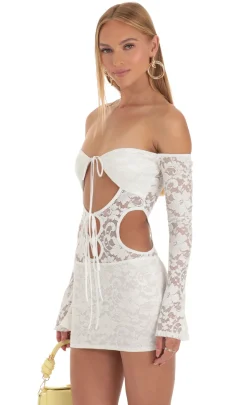 LUCY IN THE SKY Mini Dresses^Lace Cutout Dress In White