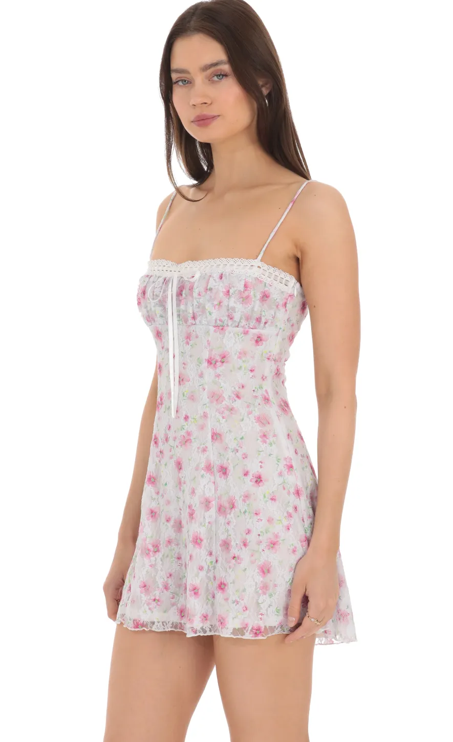 LUCY IN THE SKY Mini Dresses^Lace Floral Front Tie Dress In White