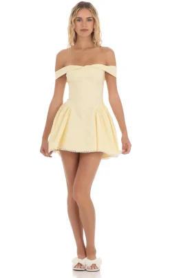 LUCY IN THE SKY Mini Dresses^Off Shoulder Fit And Flare Dress In Yellow