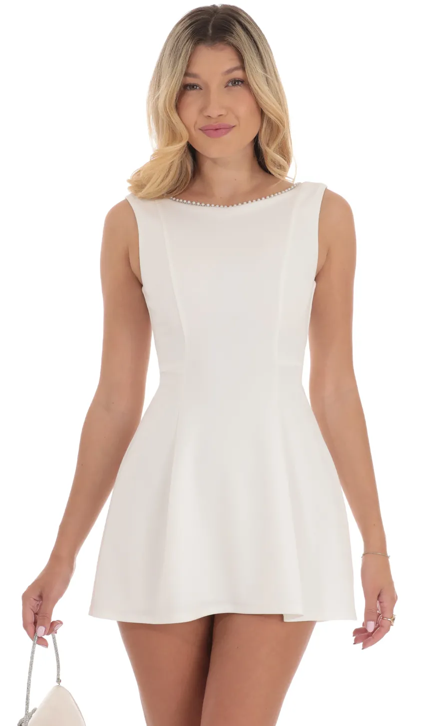 LUCY IN THE SKY Mini Dresses^Pearl Open Back A-line Dress In White