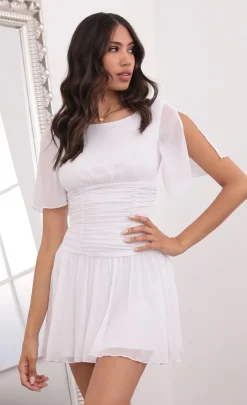 LUCY IN THE SKY Mini Dresses^Ruched Waist Dress In White