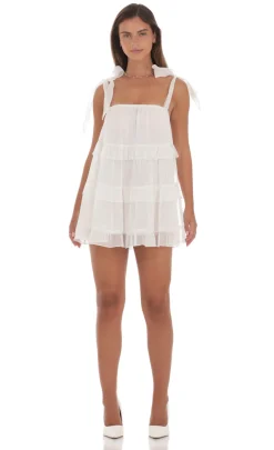 LUCY IN THE SKY Mini Dresses^Ruffle Shift Dress In White