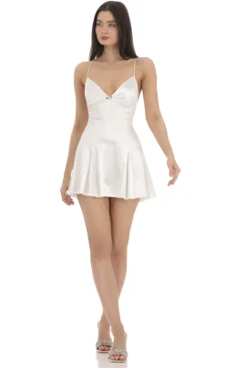 LUCY IN THE SKY Mini Dresses^Satin A-line Dress In White