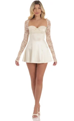 LUCY IN THE SKY Mini Dresses^Satin Lace Sleeve Dress In Yellow Cream