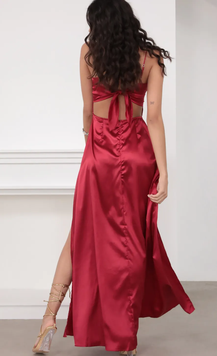 LUCY IN THE SKY Maxi Dresses^Satin Maxi Dress In Red