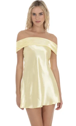 LUCY IN THE SKY Mini Dresses^Satin Off Shoulder Dress In Yellow