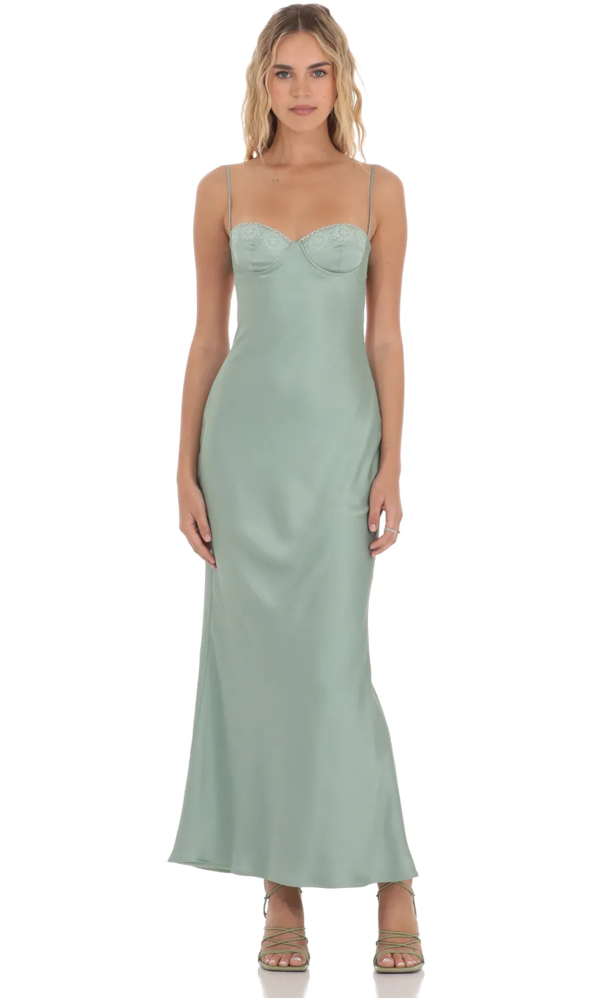 LUCY IN THE SKY Maxi Dresses^Satin Sweetheart Neck Maxi Dress In Sage Green