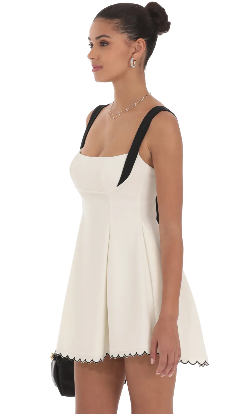LUCY IN THE SKY Mini Dresses^Scallop Hem Fit And Flare Dress In White