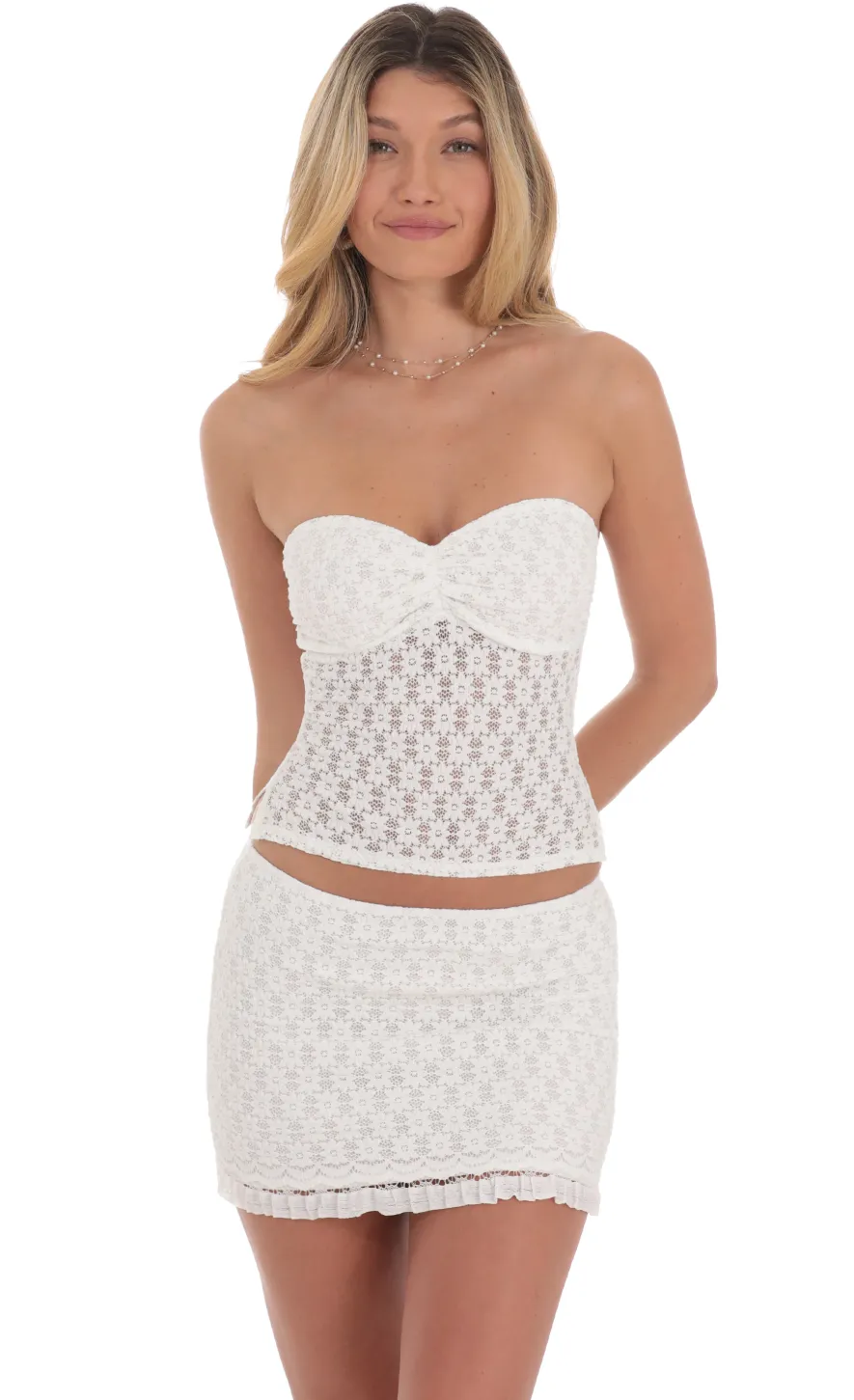 LUCY IN THE SKY Two-Piece Sets^Textured Floral Two Piece Set In White