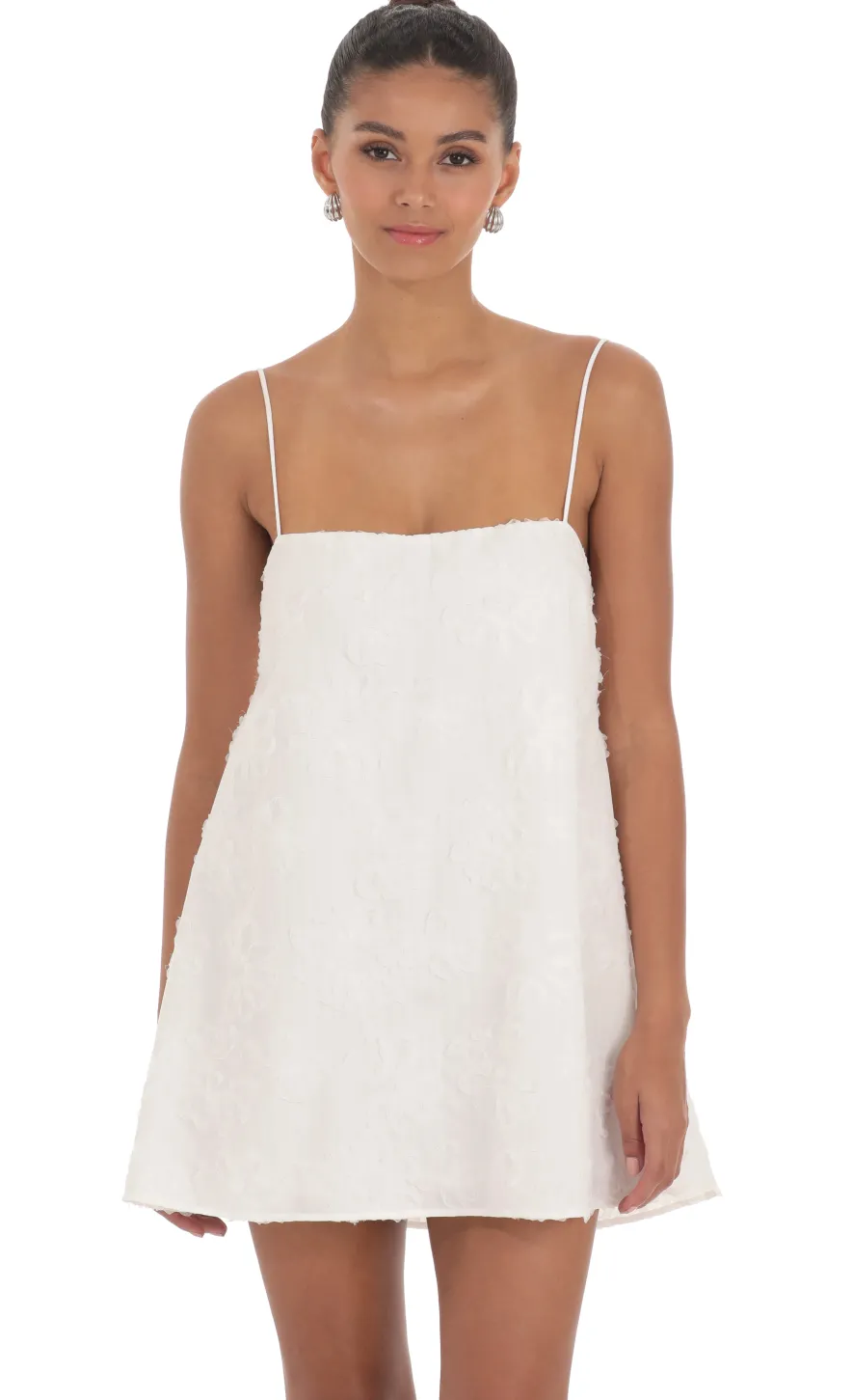 LUCY IN THE SKY Mini Dresses^Textured Shift Dress In White