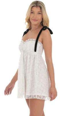 LUCY IN THE SKY Mini Dresses^Velvet Shoulder Ties Shimmer Babydoll Dress In White